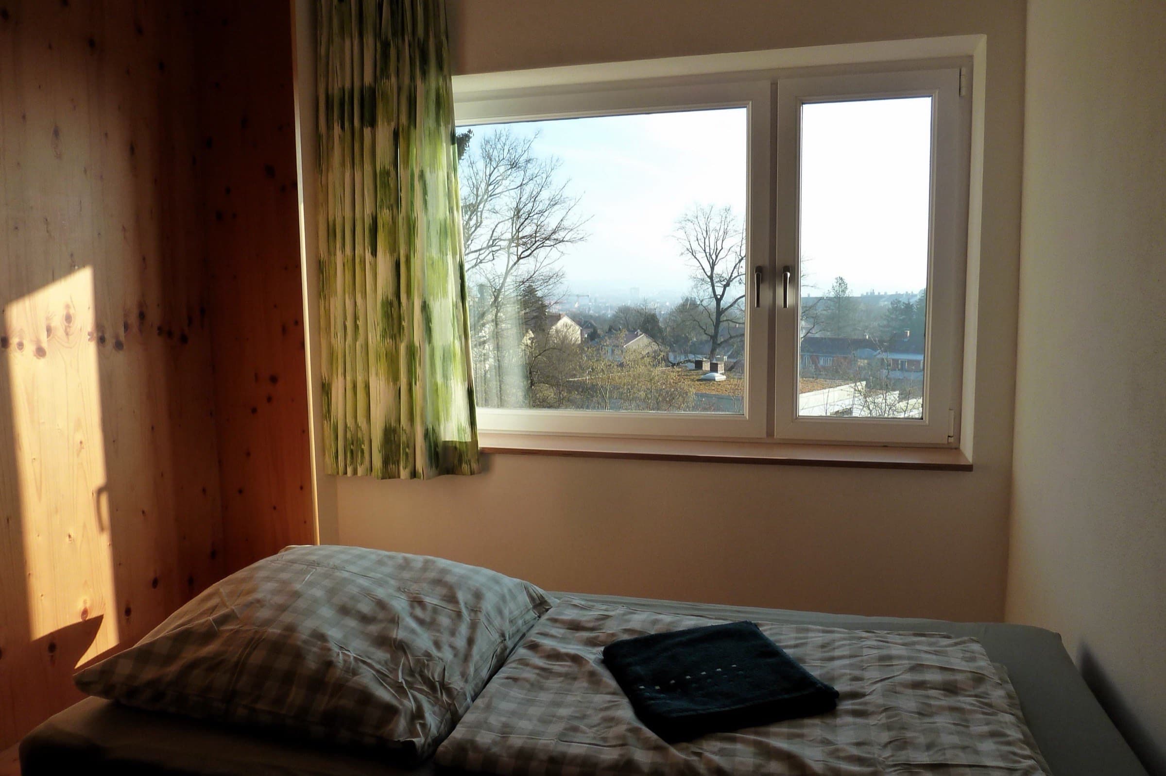 Schlafzimmer 2